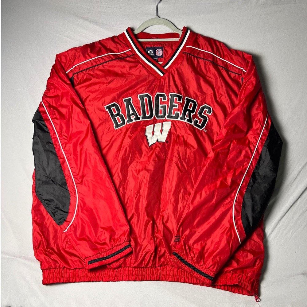 Wisconsin Badgers G-III Sports Carl Banks Red V-Neck Windbreaker Pullover XXL
